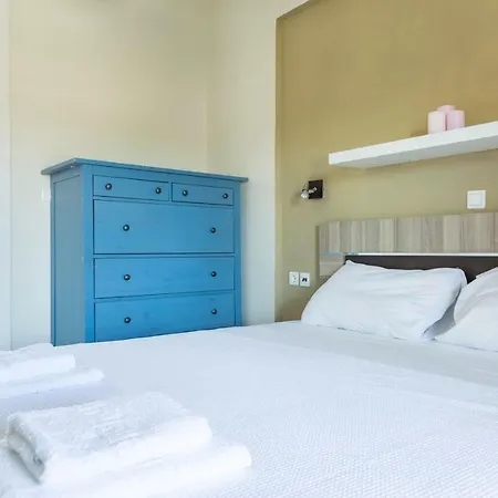 Villa Antico Villas 2 - 10min Walk To The Beach And Ormos Centre, Garden, Bbq Ormos Panagias